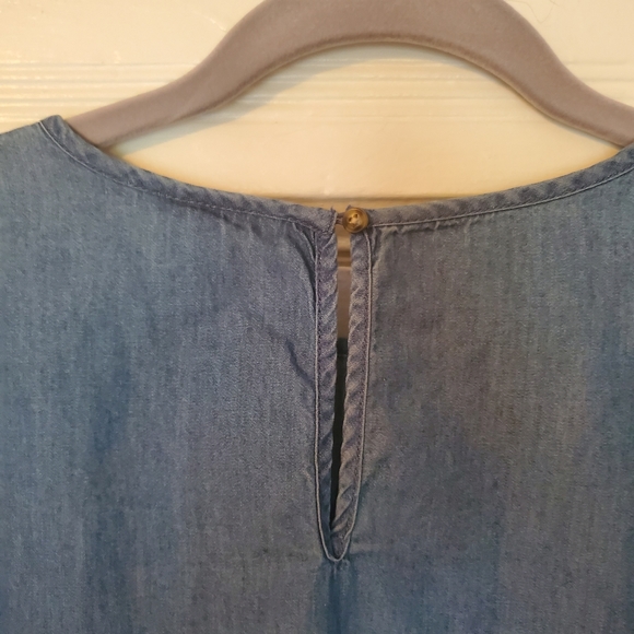 Universal Thread top - Picture 8 of 11